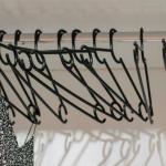 Głęboka szafa bez tajemnic: 12 sprytnych trików na idealne przechowywanie pościeli