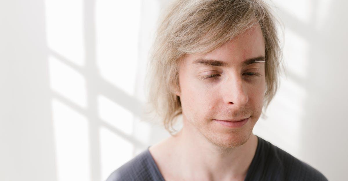 Kamień, światło, cisza: przewodnik po stworzeniu domowej strefy medytacji